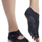 Gaiam Womens Studio Yoga Socks, Black/Grey (Studio)